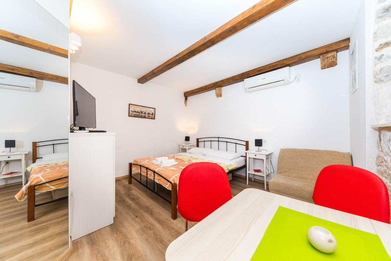Apartamento First Vestibul Split Exterior foto