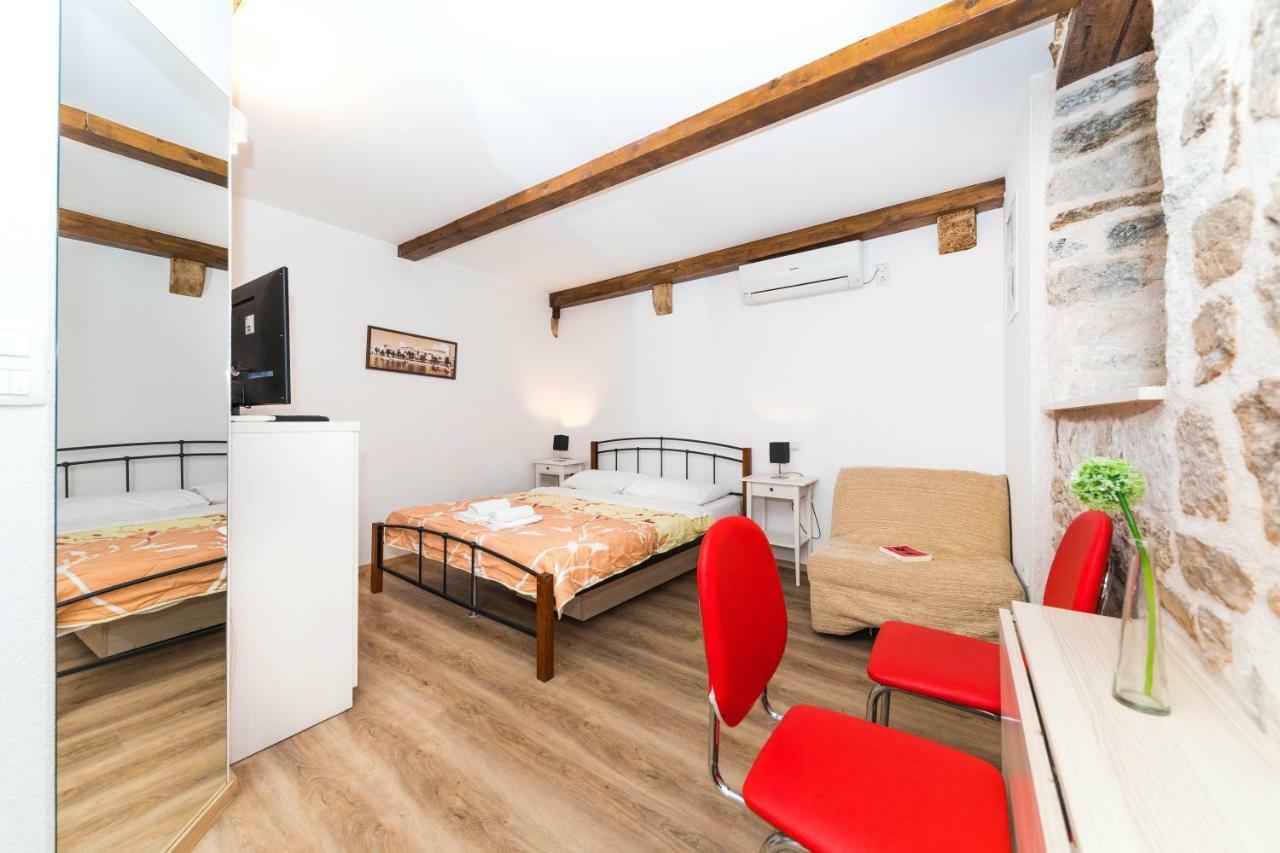 Apartamento First Vestibul Split Exterior foto