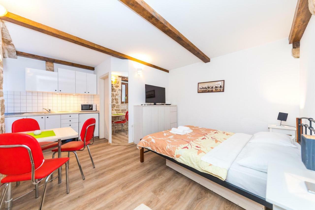 Apartamento First Vestibul Split Exterior foto